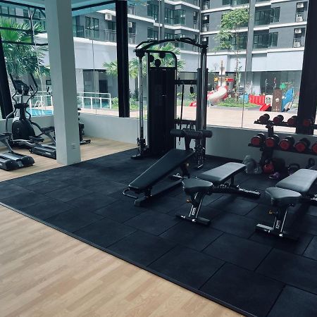 Maxim 2 Bedrooms Mrt Station Cheras Kuala Lumpur Homestay Luaran gambar