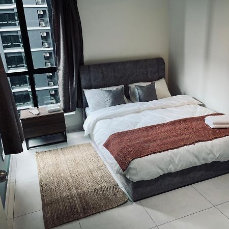 Maxim 2 Bedrooms Mrt Station Cheras Kuala Lumpur Homestay Luaran gambar