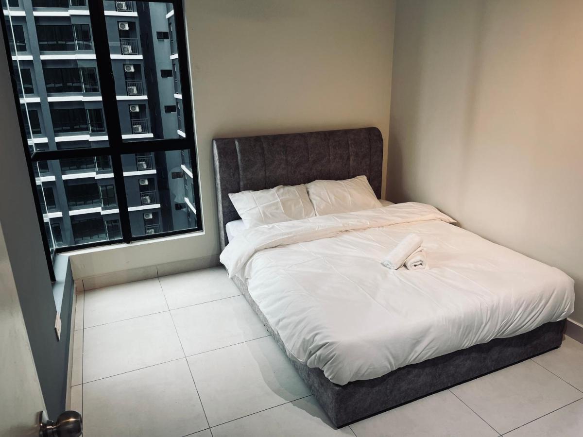Maxim 2 Bedrooms Mrt Station Cheras Kuala Lumpur Homestay Luaran gambar