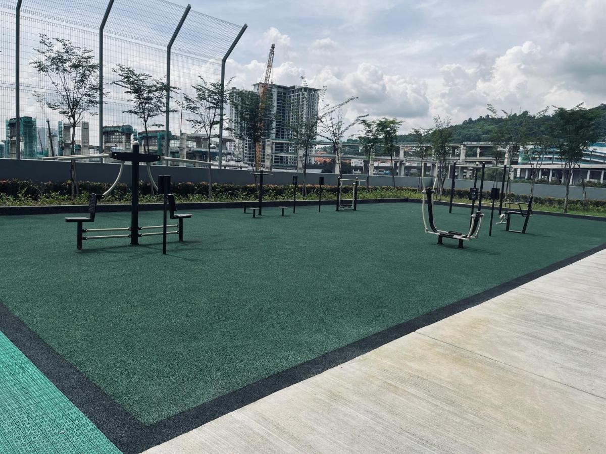 Maxim 2 Bedrooms Mrt Station Cheras Kuala Lumpur Homestay Luaran gambar