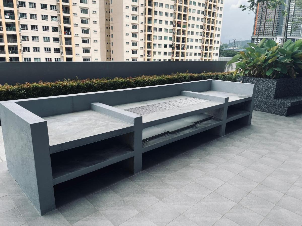 Maxim 2 Bedrooms Mrt Station Cheras Kuala Lumpur Homestay Luaran gambar