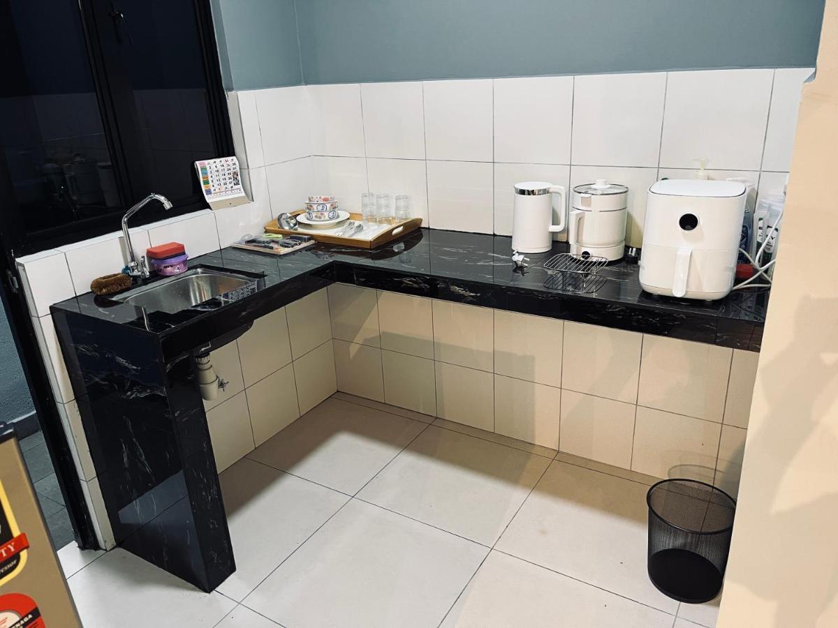 Maxim 2 Bedrooms Mrt Station Cheras Kuala Lumpur Homestay Luaran gambar