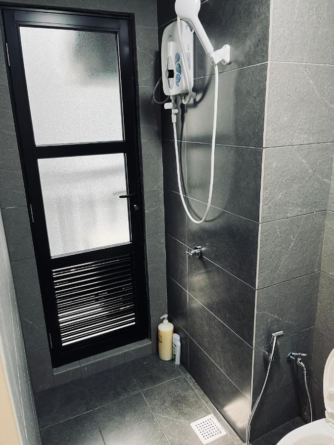 Maxim 2 Bedrooms Mrt Station Cheras Kuala Lumpur Homestay Luaran gambar